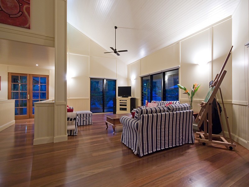 30 Lydford Close, Bonogin QLD 4213