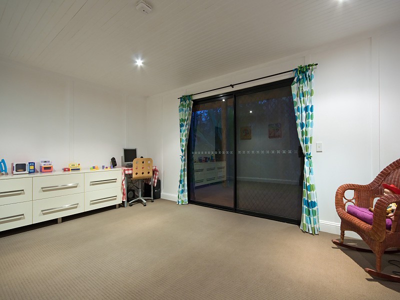 30 Lydford Close, Bonogin QLD 4213