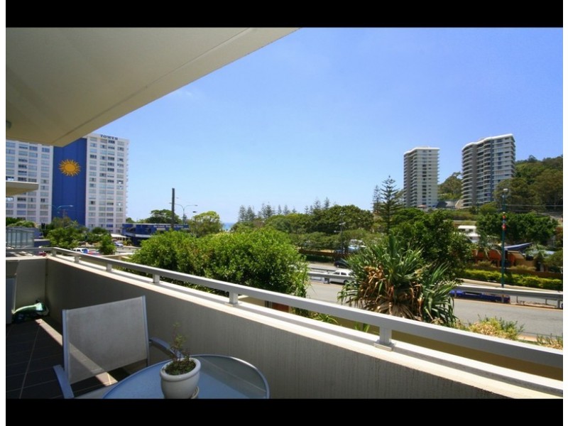 2005/1 Ocean Street, Burleigh Heads QLD 4220
