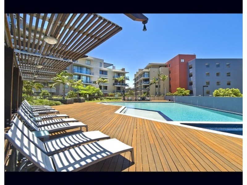 2005/1 Ocean Street, Burleigh Heads QLD 4220