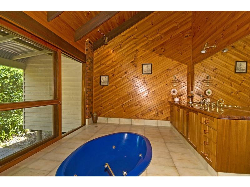 757 Tallebudgera Creek Road, Tallebudgera Valley QLD 4228