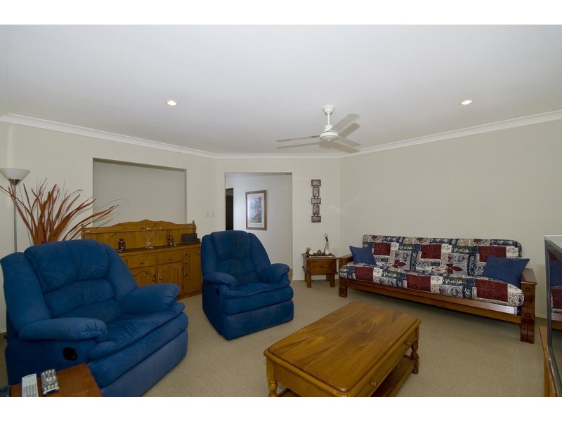12 Gardendale Cr, Burleigh Waters QLD 4220
