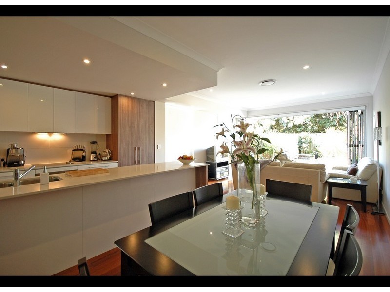 1/69  Albion Ave, Miami QLD 4220