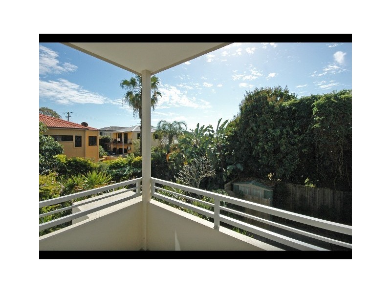 1/69  Albion Ave, Miami QLD 4220