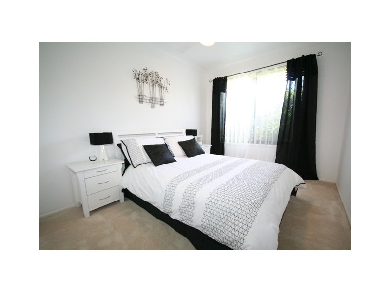 2/86 Christine Ave, Burleigh Waters QLD 4220