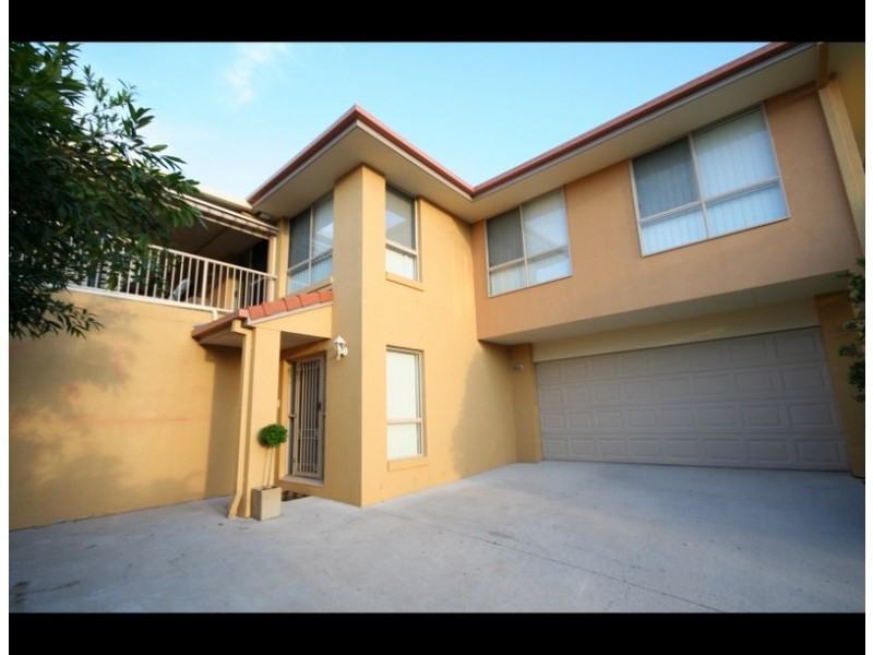 16 Sky Royal Tce, Burleigh Heads QLD 4220