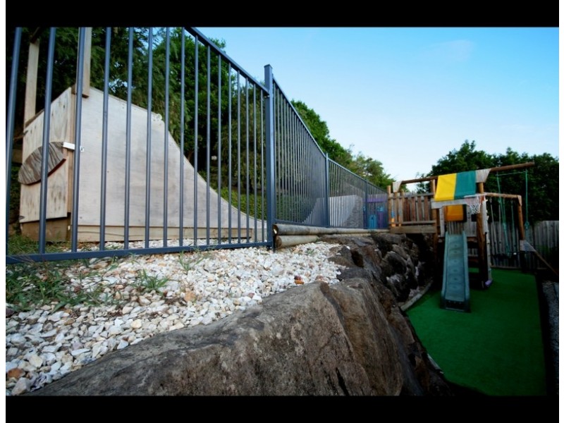 16 Sky Royal Tce, Burleigh Heads QLD 4220