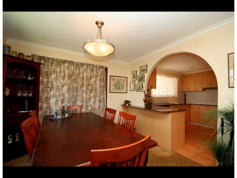 112 Albion Ave, Miami QLD 4220