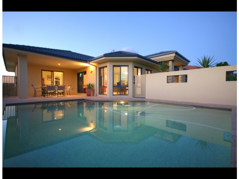 70 Sky Royal Terrace, Burleigh Heads QLD 4220
