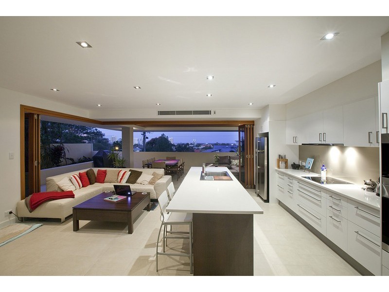 1/61 Garrick Street, Coolangatta QLD 4225