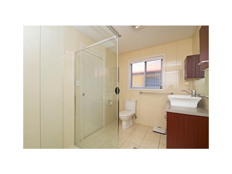 2/86 Palm Beach Ave, Palm Beach QLD 4221