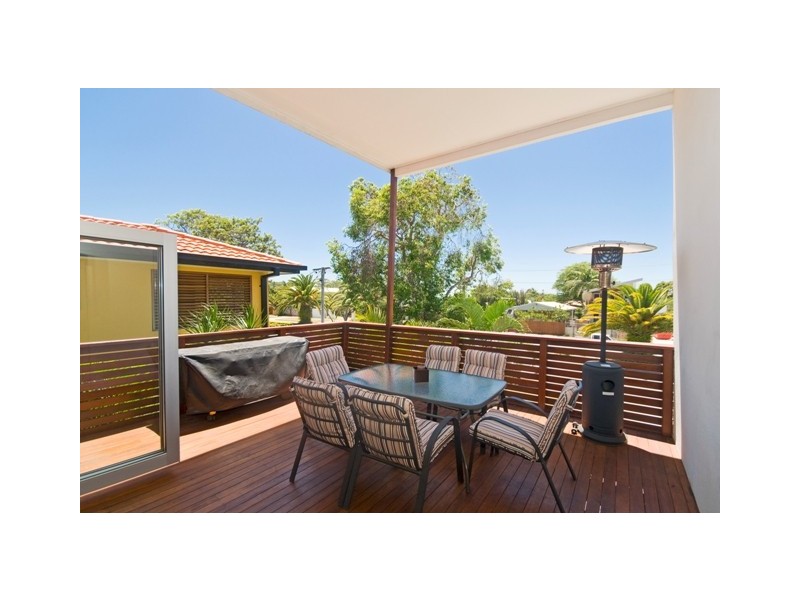 2/86 Palm Beach Ave, Palm Beach QLD 4221