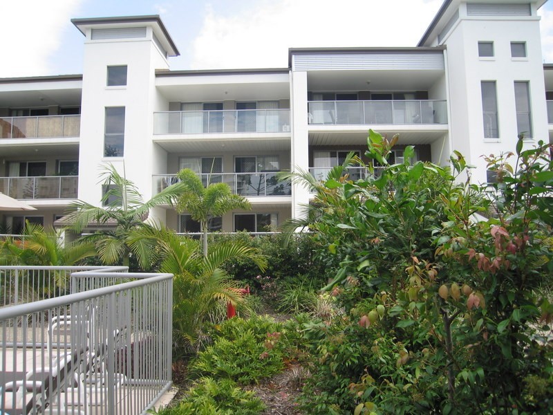 12/1880 Gold Coast Hwy, Burleigh Heads QLD 4220