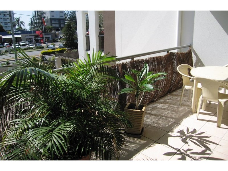 12/1880 Gold Coast Hwy, Burleigh Heads QLD 4220