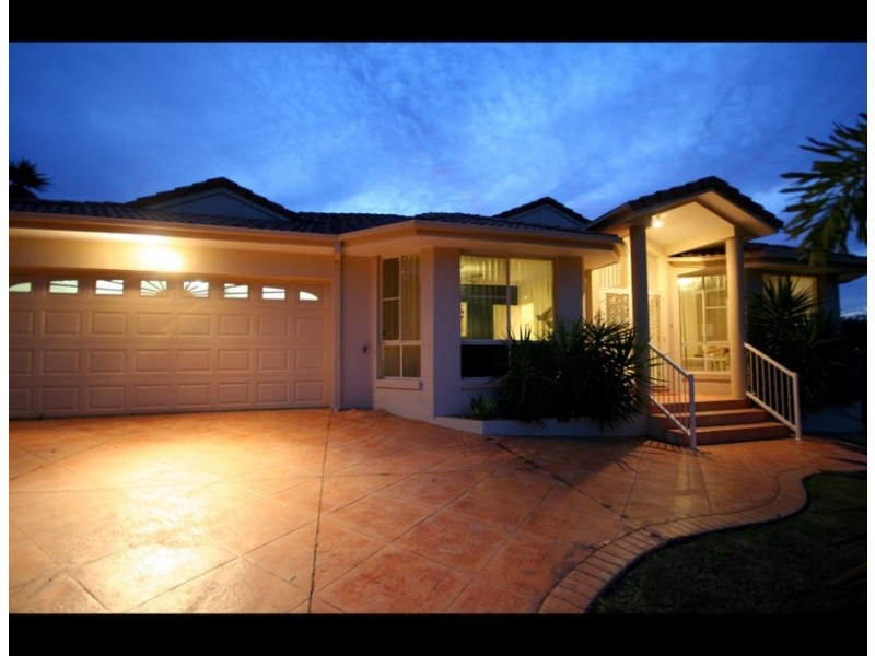 13 Sky Royal Tce, Burleigh Heads QLD 4220