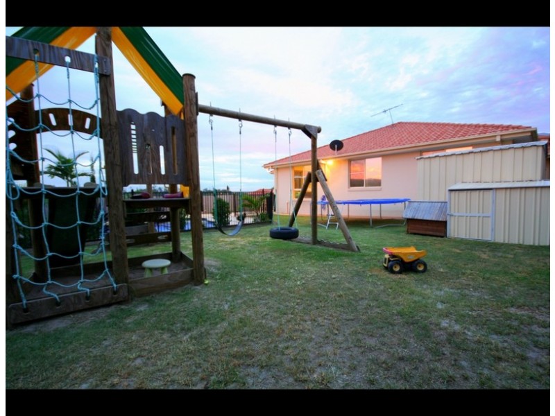 13 Sky Royal Tce, Burleigh Heads QLD 4220