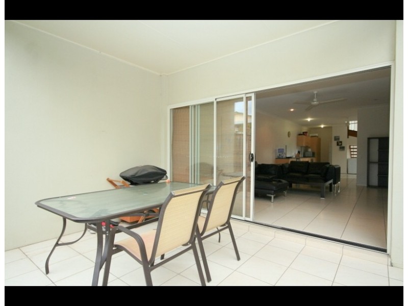 1/49 Albion Avenue, Miami QLD 4220