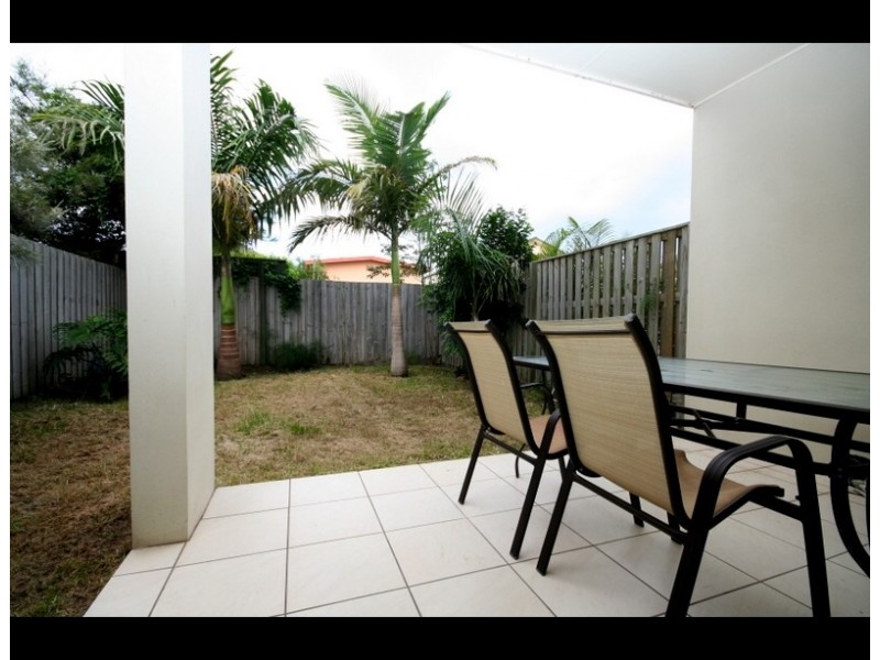 1/49 Albion Avenue, Miami QLD 4220