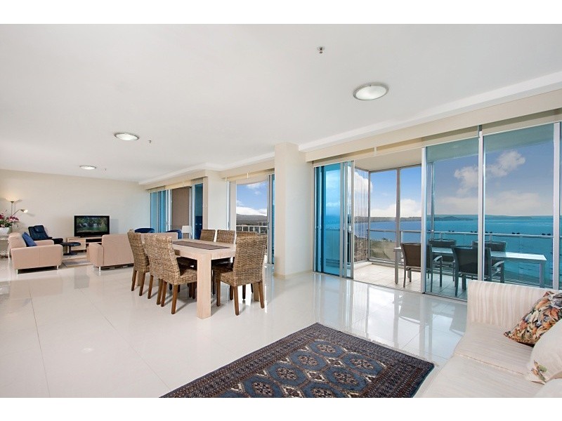 1903/110 Marine Parade, Coolangatta QLD 4225