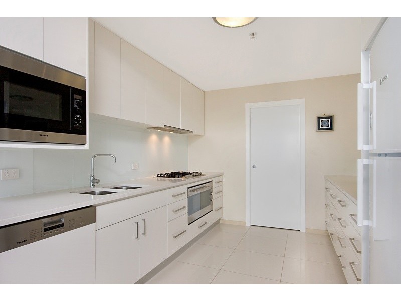 1903/110 Marine Parade, Coolangatta QLD 4225