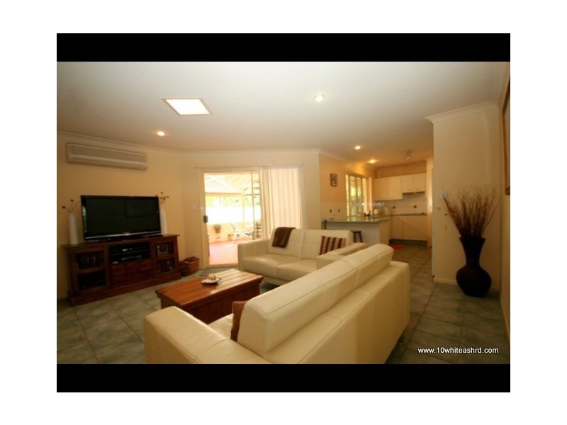 10  White Ash Rd, Bonogin QLD 4213