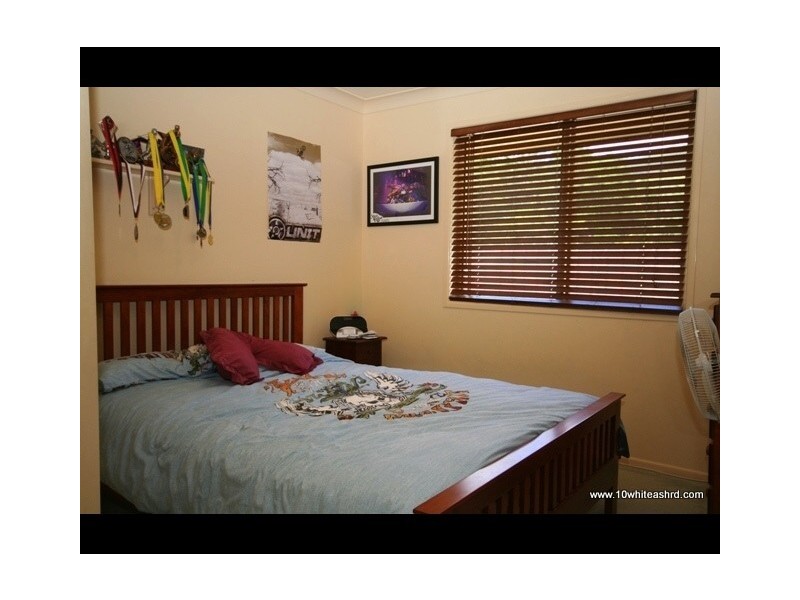 10  White Ash Rd, Bonogin QLD 4213