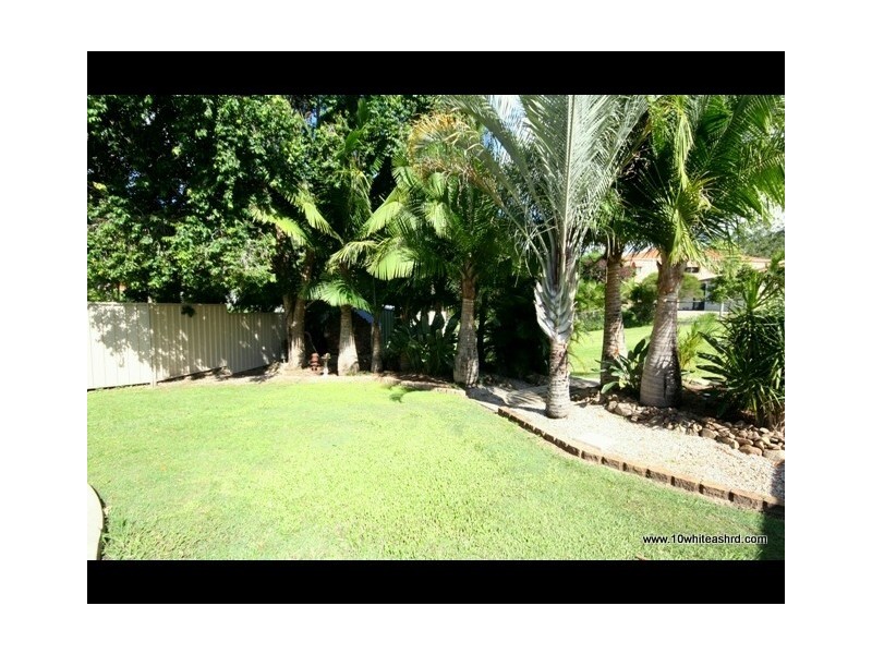 10  White Ash Rd, Bonogin QLD 4213