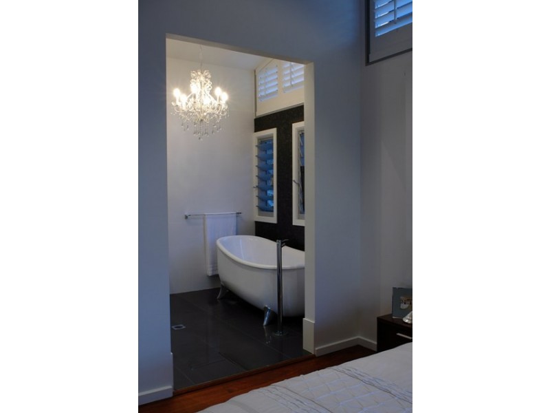 257 Simpsons Rd, Currumbin QLD 4223