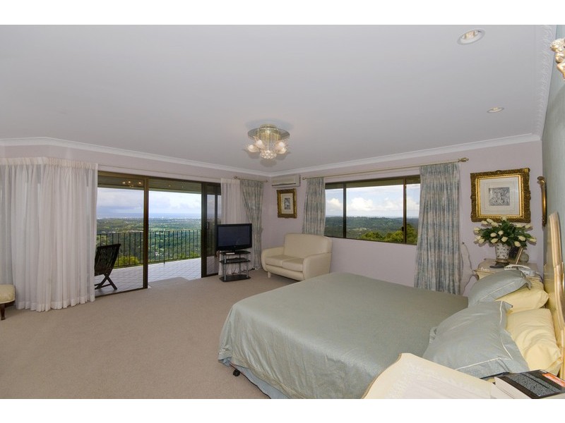 19 Barmark Crt, Tallebudgera Valley QLD 4228