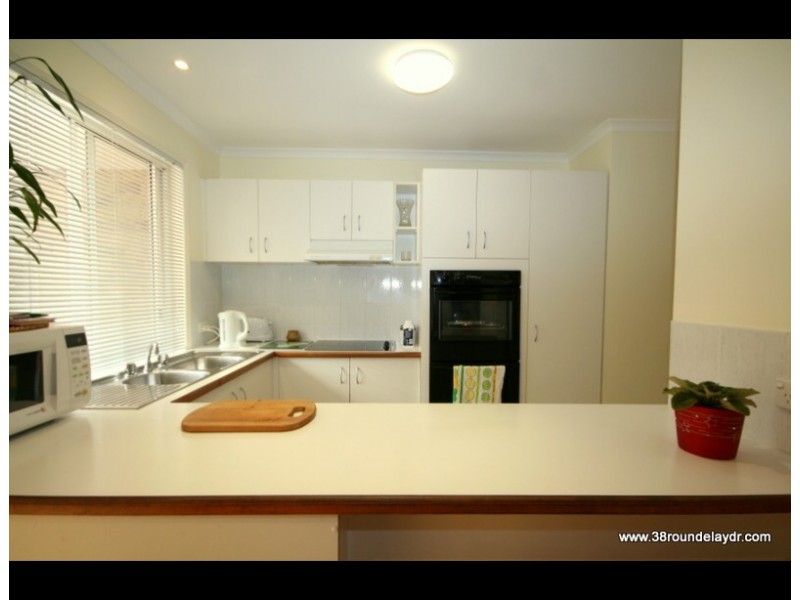 38 Roundelay Drive, Varsity Lakes QLD 4227