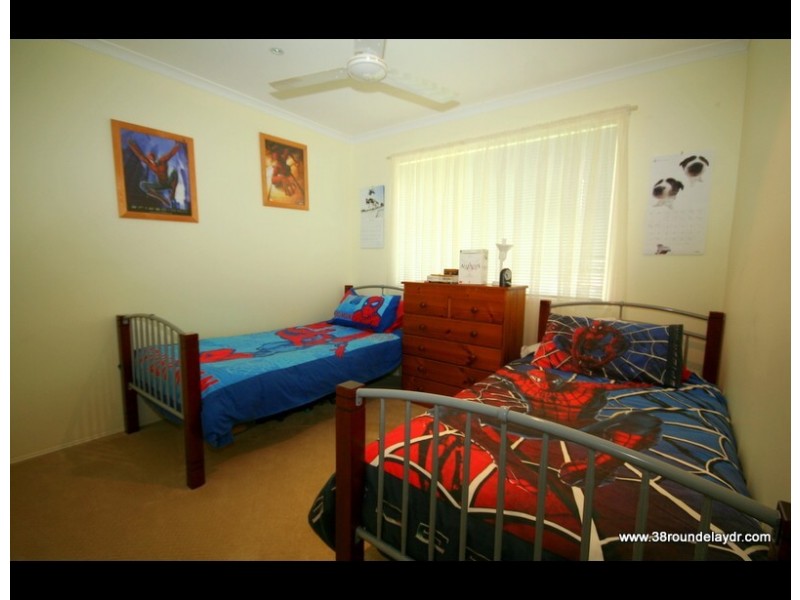 38 Roundelay Drive, Varsity Lakes QLD 4227