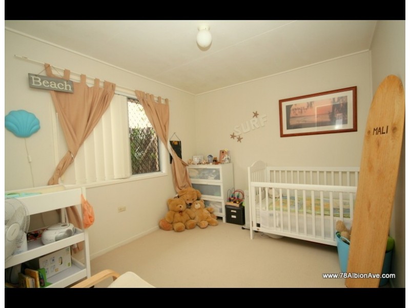 78 Albion Avenue, Miami QLD 4220