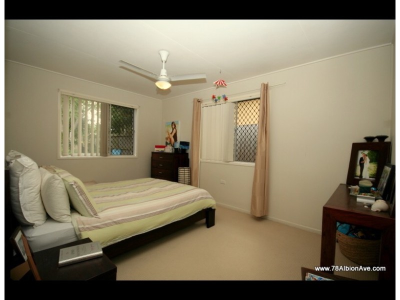 78 Albion Avenue, Miami QLD 4220