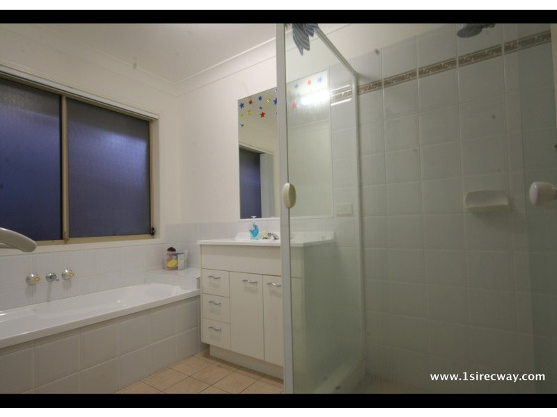1 Sirec Way, Burleigh Heads QLD 4220