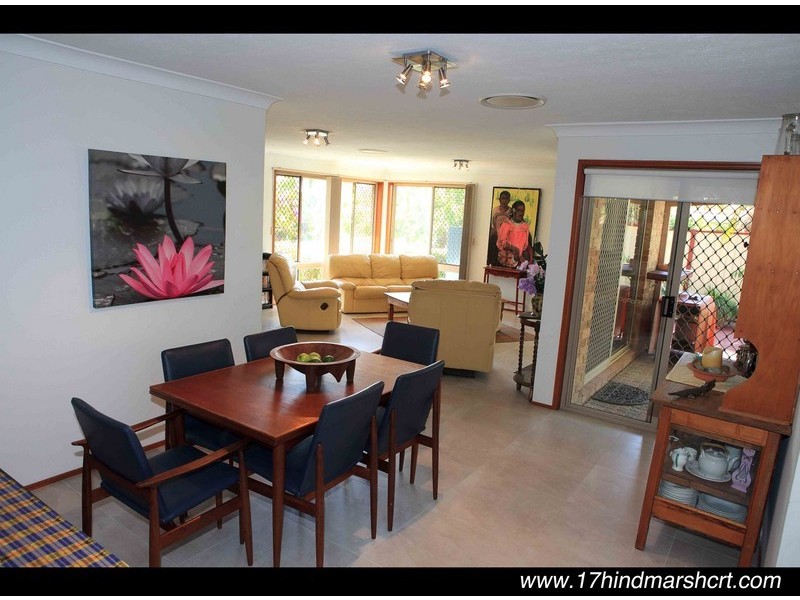 17 Hindmarsh Court, Robina QLD 4226