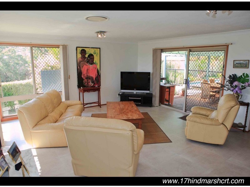 17 Hindmarsh Court, Robina QLD 4226