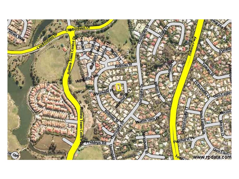17 Hindmarsh Court, Robina QLD 4226