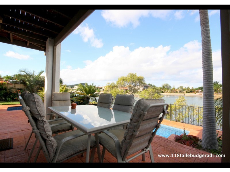 118 Tallebudgera Drive, Palm Beach QLD 4221