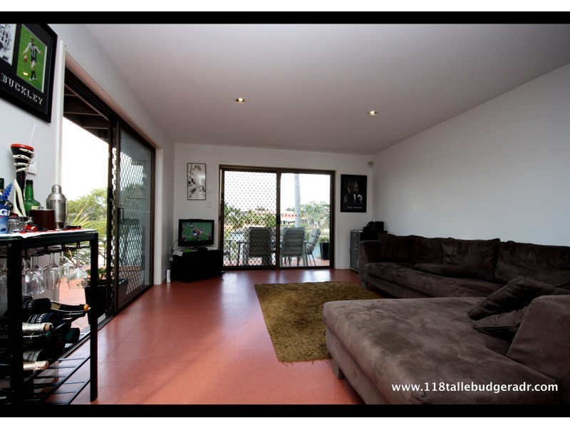 118 Tallebudgera Drive, Palm Beach QLD 4221