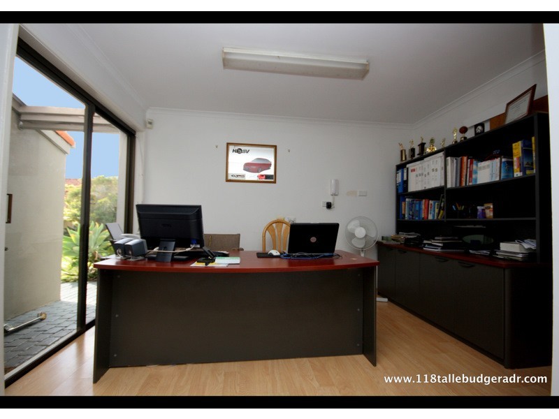 118 Tallebudgera Drive, Palm Beach QLD 4221