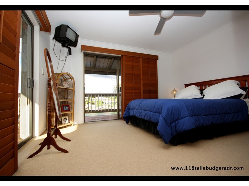 118 Tallebudgera Drive, Palm Beach QLD 4221