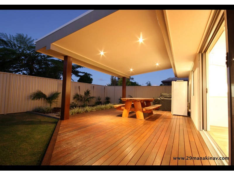 29 Manakin Avenue, Burleigh Waters QLD 4220