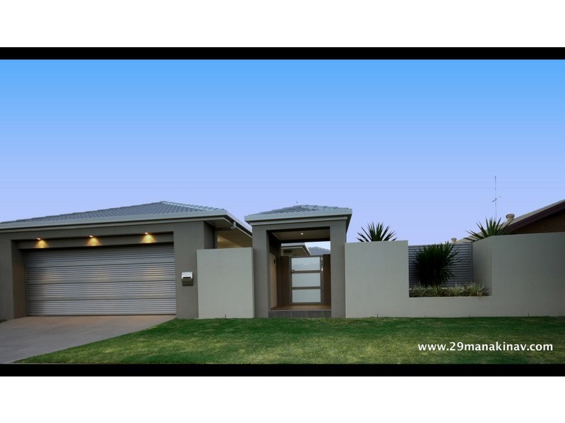 29 Manakin Avenue, Burleigh Waters QLD 4220