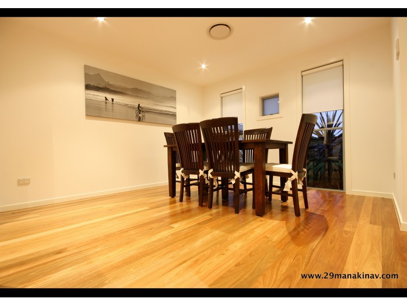 29 Manakin Avenue, Burleigh Waters QLD 4220