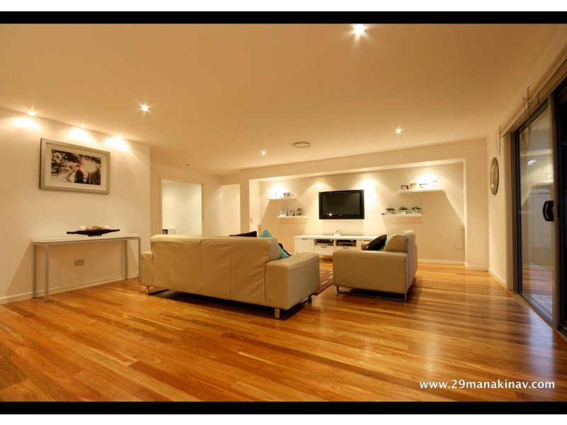 29 Manakin Avenue, Burleigh Waters QLD 4220