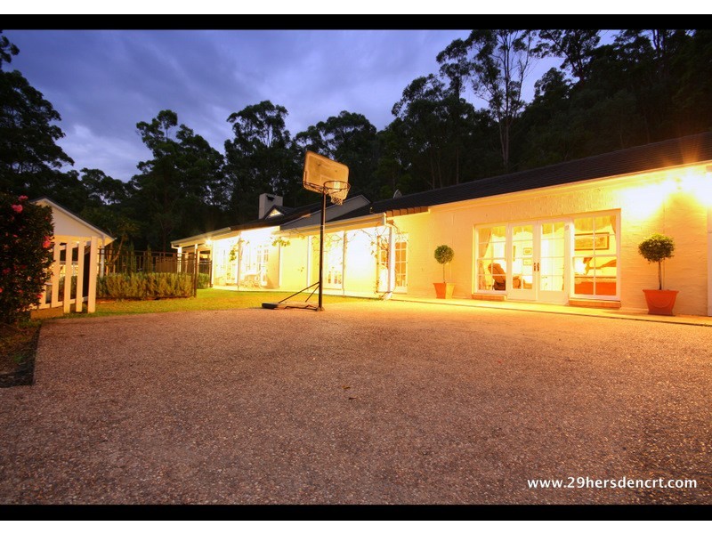 29 Hersden Court, Bonogin QLD 4213