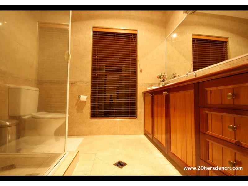 29 Hersden Court, Bonogin QLD 4213