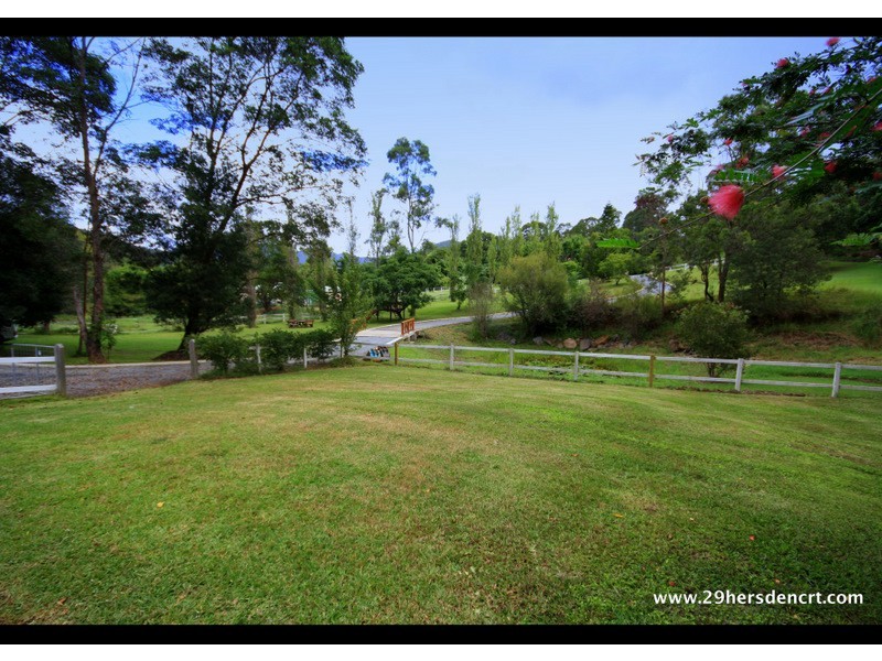 29 Hersden Court, Bonogin QLD 4213