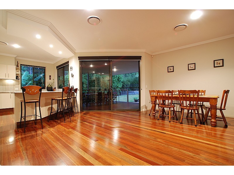 14 Grove Creek Close, Reedy Creek QLD 4227