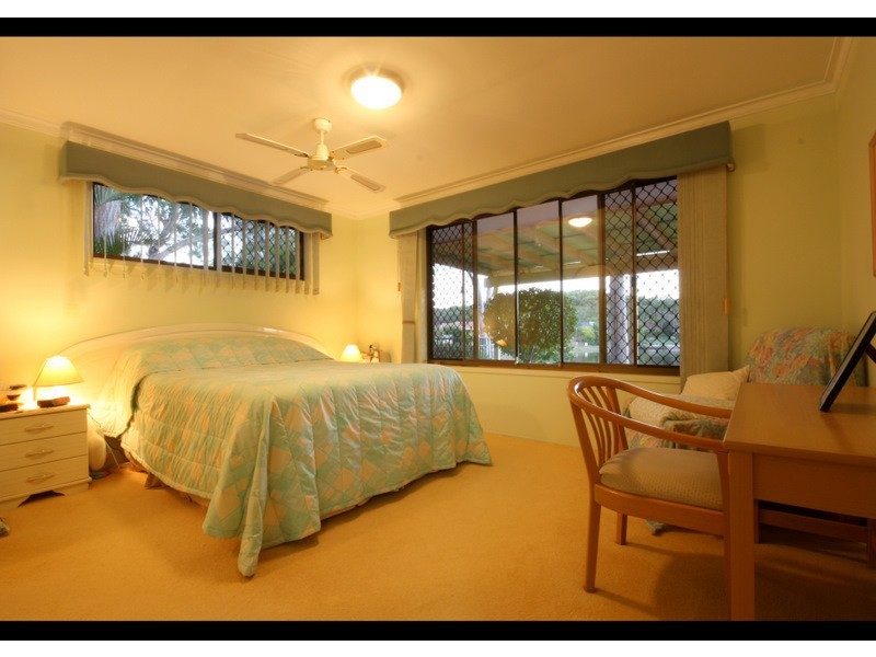 200 Burleigh Street, Burleigh Waters QLD 4220